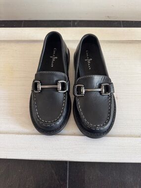 Cole Haan Black Kids Leather Loafers with Silver Buckle NEVER WORN
